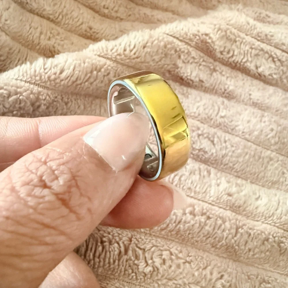 Oura Ring Gen 4 Two-Tone Gold Exterior with Silver Interior (Size 11)